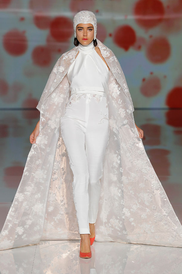ilovebrides.pt Isabel Zapardiez 2018 Barcelona Bridal Fashion Week 2017